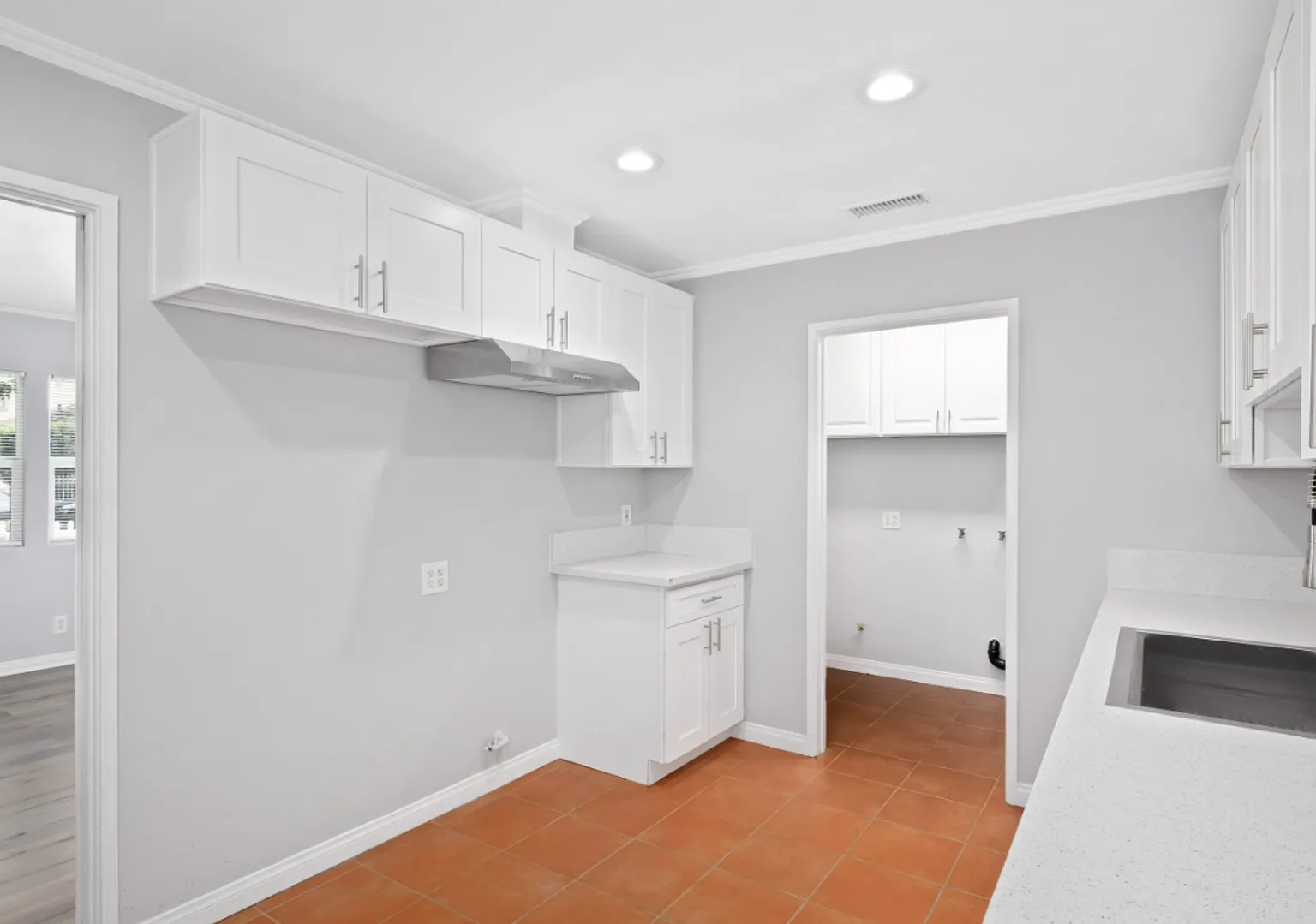 7913 Milton Avenue — Photo 3