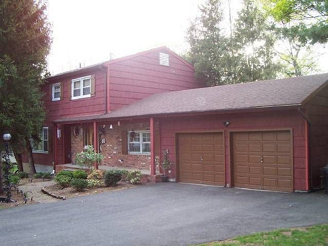 1st image of 3 Natalie Dr