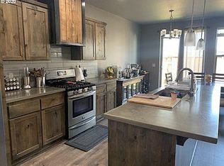 12338 NE 114th St, Vancouver, WA 98682