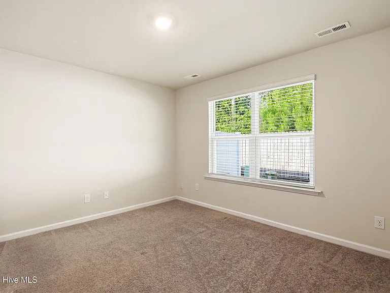 1636 Bellamy Place Dr — Photo 13