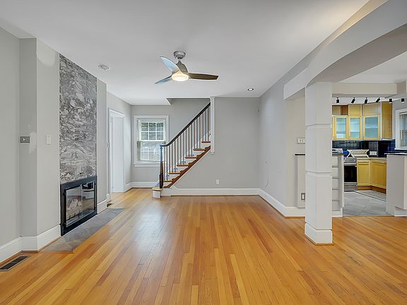 Entryway/ living room.