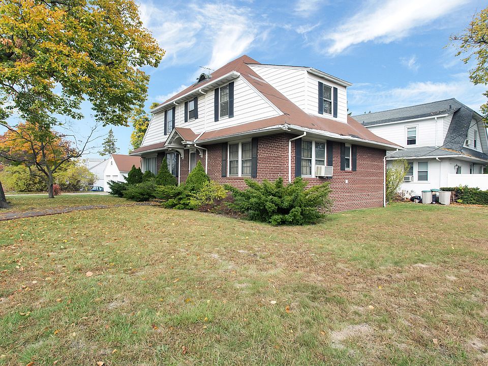 1st image of 13-25 143 Place