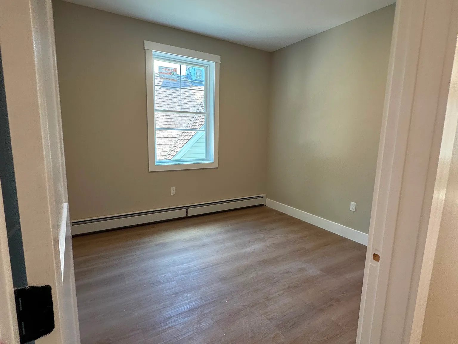 3 bed, $2,500 — Photo 4