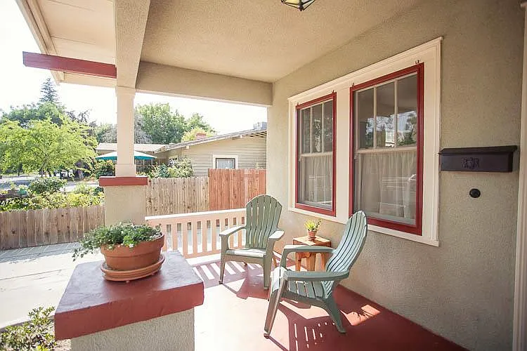 Front porch - W Kaweah Ave