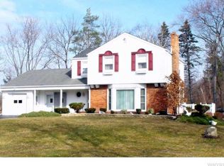 4235 Lower River Rd, Youngstown, NY 14174