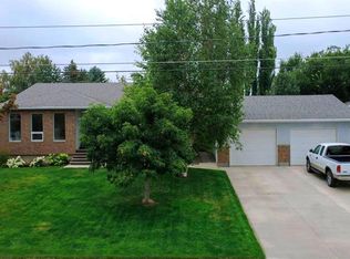 80 N 250th St E, Raymond, AB T0K2S0
