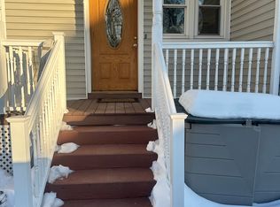 526 Washington St #1, Peekskill, NY 10566