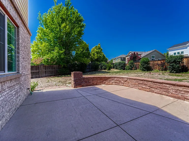 2613 S Killarney Ct — Photo 40
