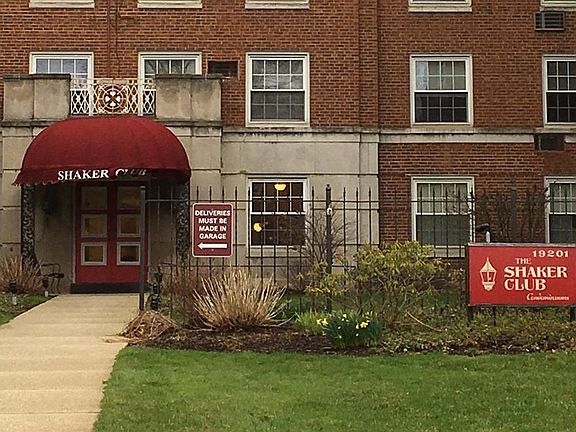 2nd image of 19101 Van Aken Blvd APT 418