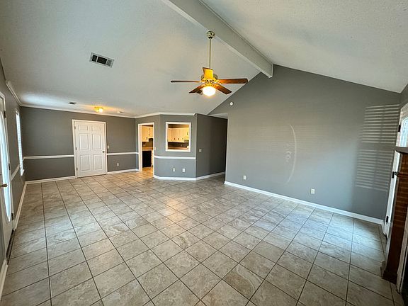 2nd image of 1105 Turtle Creek Blvd