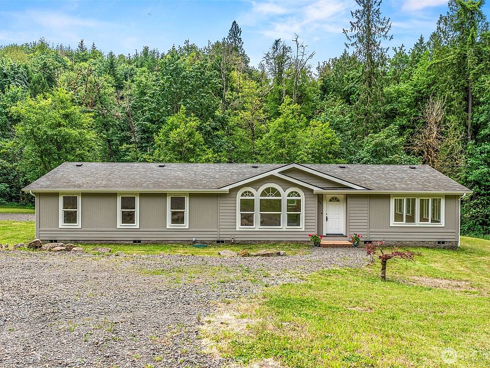 1st image of 221 Parker Pl