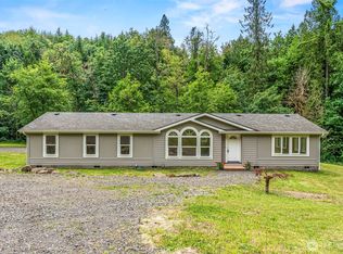 221 Parker Pl, Kelso, WA 98611
