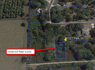 1527 Park Rd, Lake Placid, FL 33852