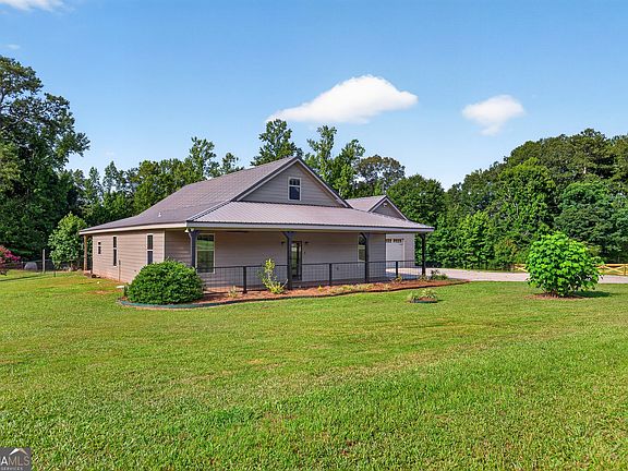 3rd image of 1723 Drew Allen Rd