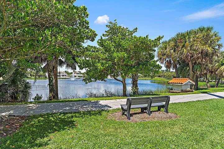 440 Jupiter Ln — Photo 31