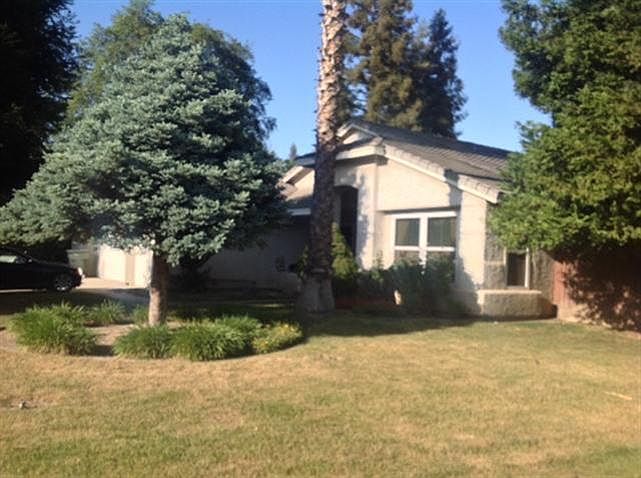 1st image of 7244 N Babigian Ave