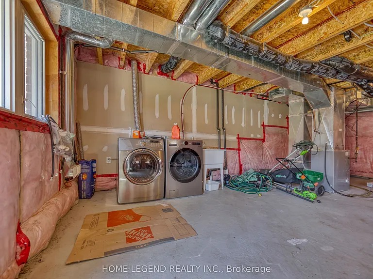 76 Thomas Phillips Dr — Photo 10