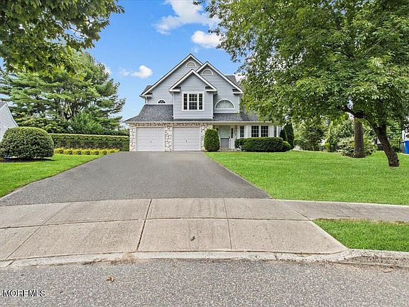 4th image of 123 Silverwood Court