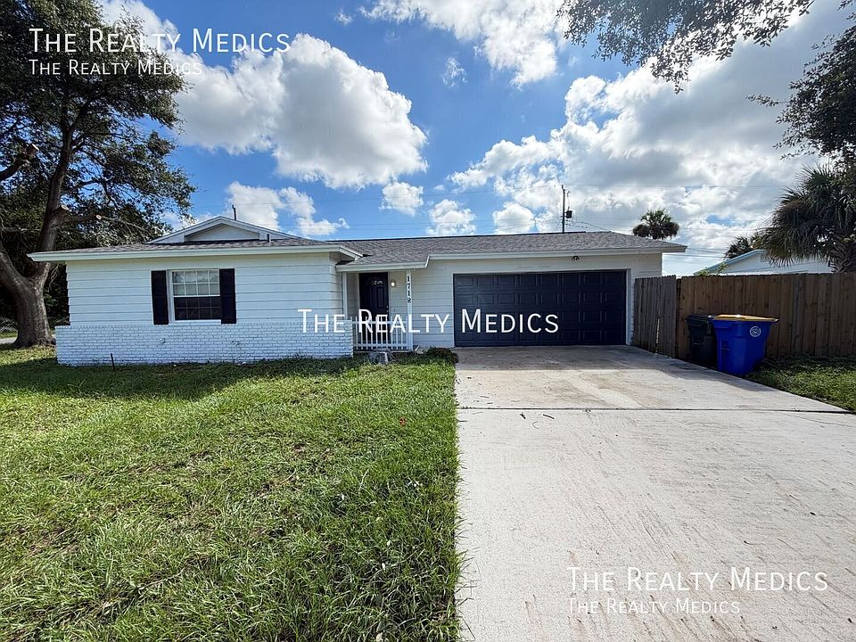 1st image of 1718 Palmer Ln