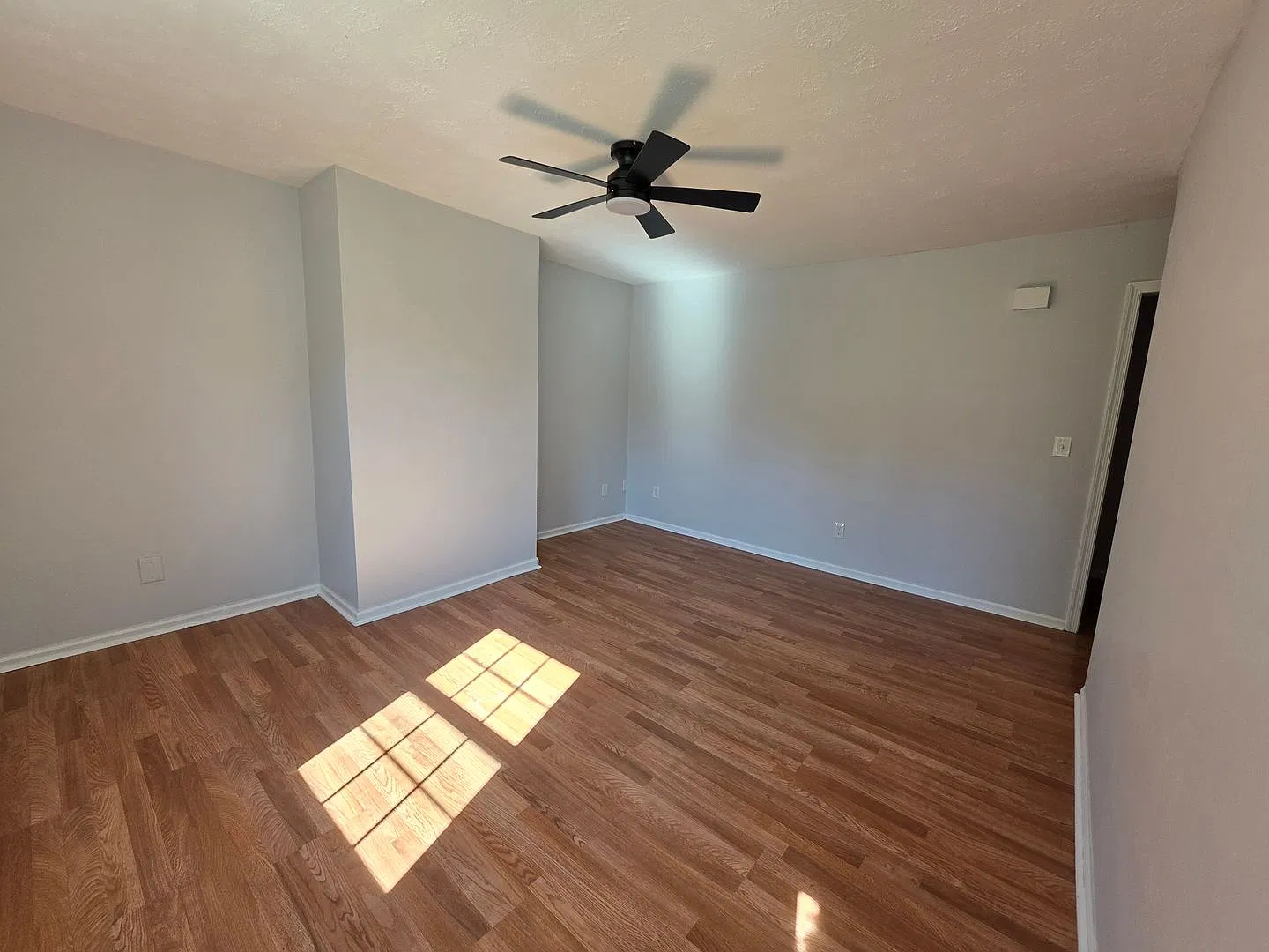 Duplex For Rent — Photo 3