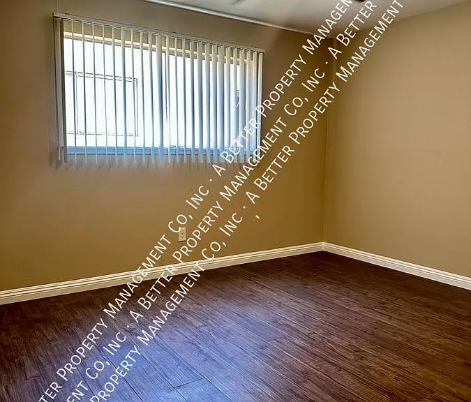 4138 Hathaway Ave #4 — Photo 9