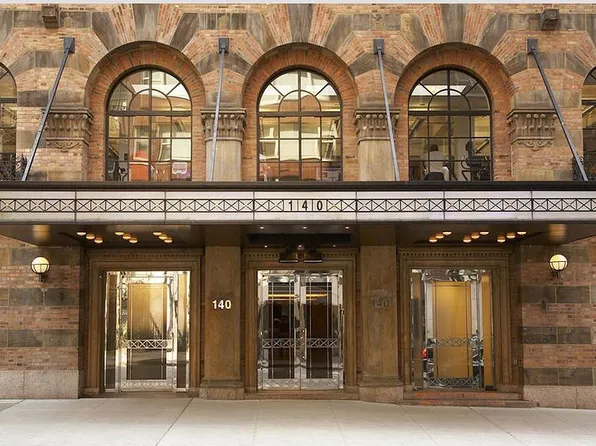 140 E 63rd St APT 9E, New York, NY 10065