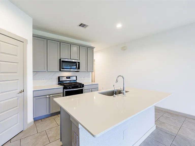 29430 Travis Trce — Photo 28