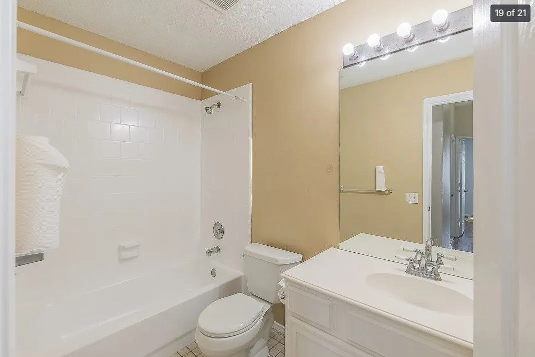 3 bed, 2.0 bath, 1541 sqft, $2,595 — Photo 3