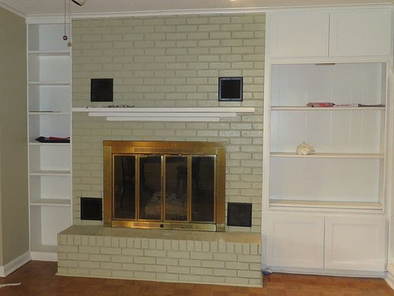 Kitchen is an open room with eat in area and den area. Here'