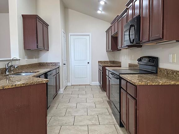 5th image of 6011 Mile High Ln