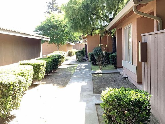 2nd image of 4008 Elmo Loop APT D