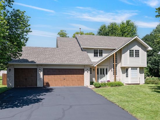 2384 Boulder Ridge Ln, Woodbury, MN 55125