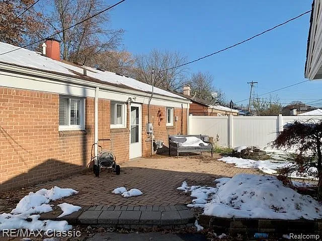 235 W Farnum Ave — Photo 20