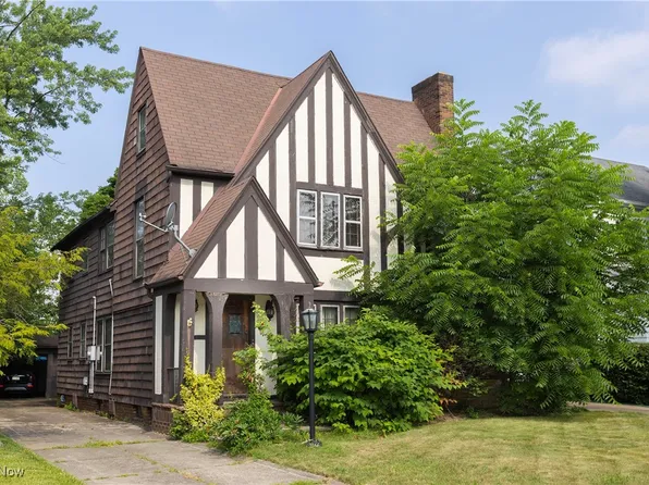 3666 Lindholm Rd, Shaker Heights, OH 44120