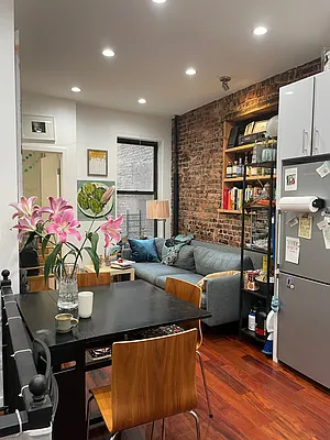 Rented by 3 Quincy Corp. | media 32