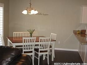 5th image of 4293 N Cresthaven Ln