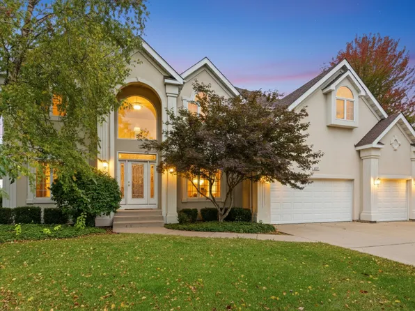 220 Santos Ave, Minooka, IL 60447