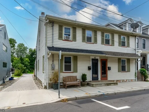 43 Ferry St, Lambertville, NJ 08530