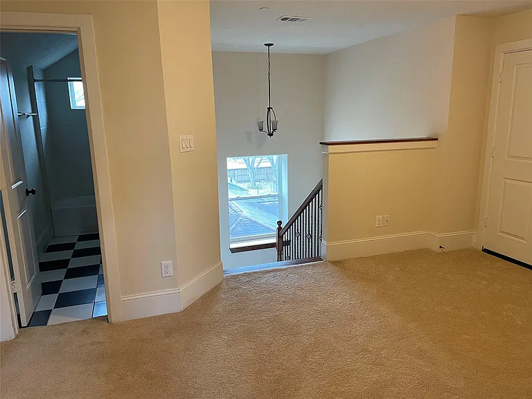 5105 Maple St — Photo 33