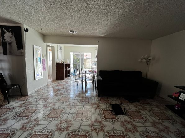 1709 Evergreen St #D