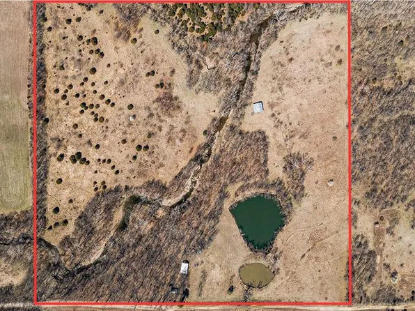 0 NW J C Penney Dr, Hamilton, MO 64644