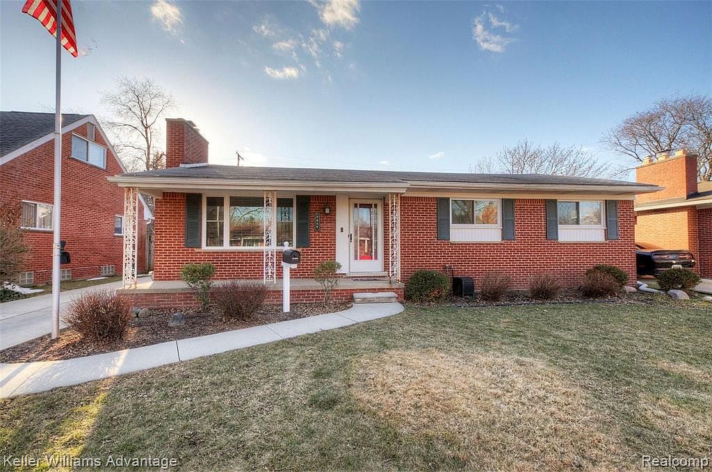 7517 Donna St, Westland, MI 48185 | Zillow