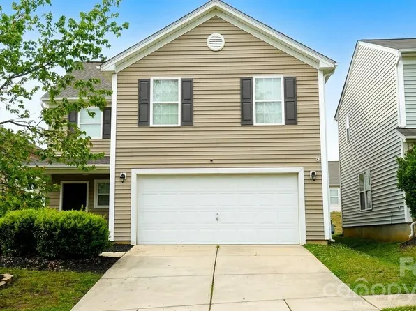 714 Lumber Ln, Charlotte, NC 28214