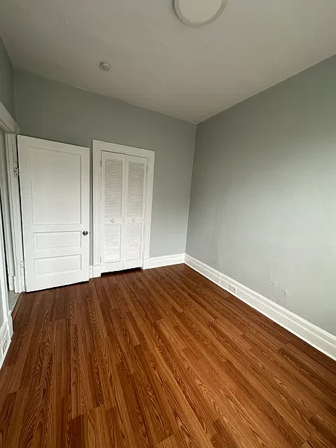 2 bed, 1200 sqft, $1,200 — Photo 4