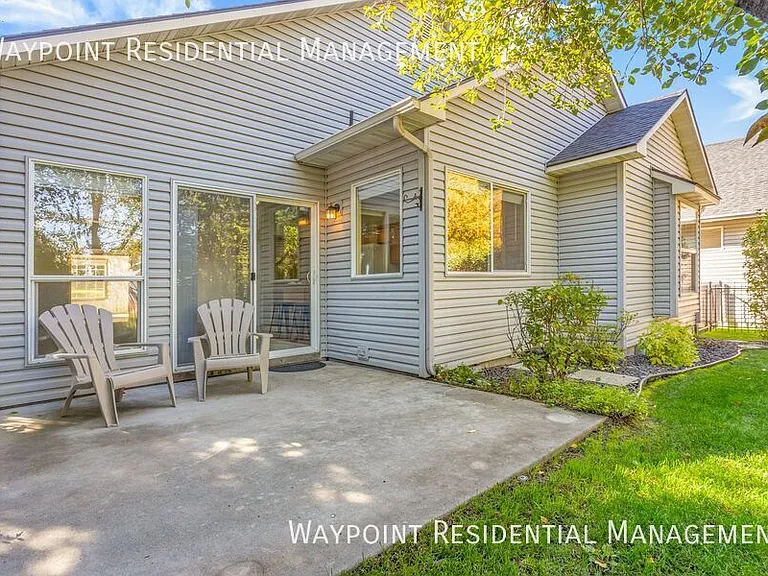 9640 W Sleepy Hollow Ln — Photo 33