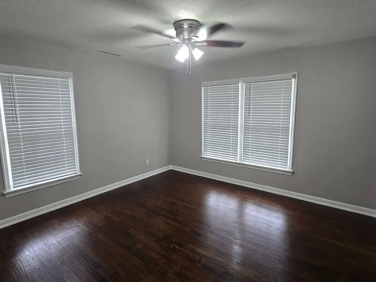 6612 Locke Ave — Photo 13