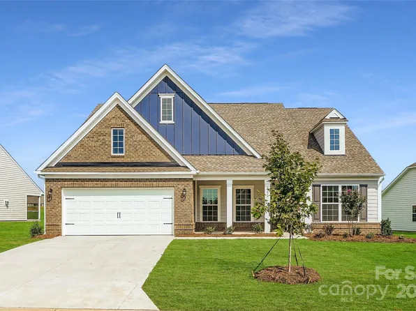 2252 Moon Crest Rd #150, Lancaster, SC 29720