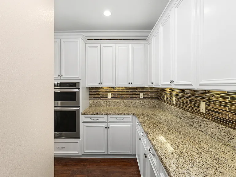 2854 Alamitos Rd — Photo 15