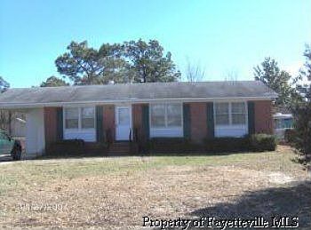 1st image of 3011 Akron Dr