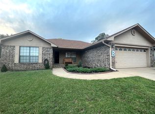 1309 N 30th St, Van Buren, AR 72956